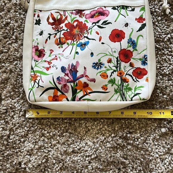 VintageGucci Flora Bucket - Picture 13 of 15